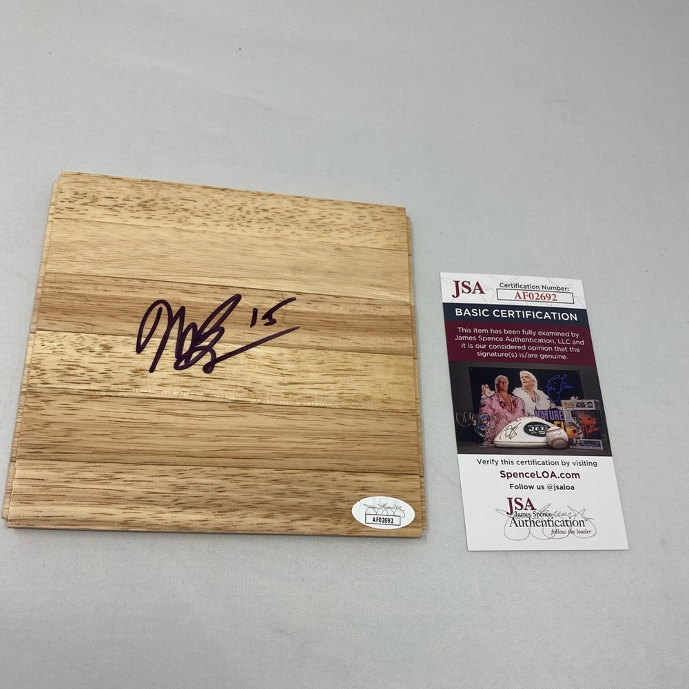 Matt Bonner signed Floor San Antonio Spurs Florida Gators JSA COA‎